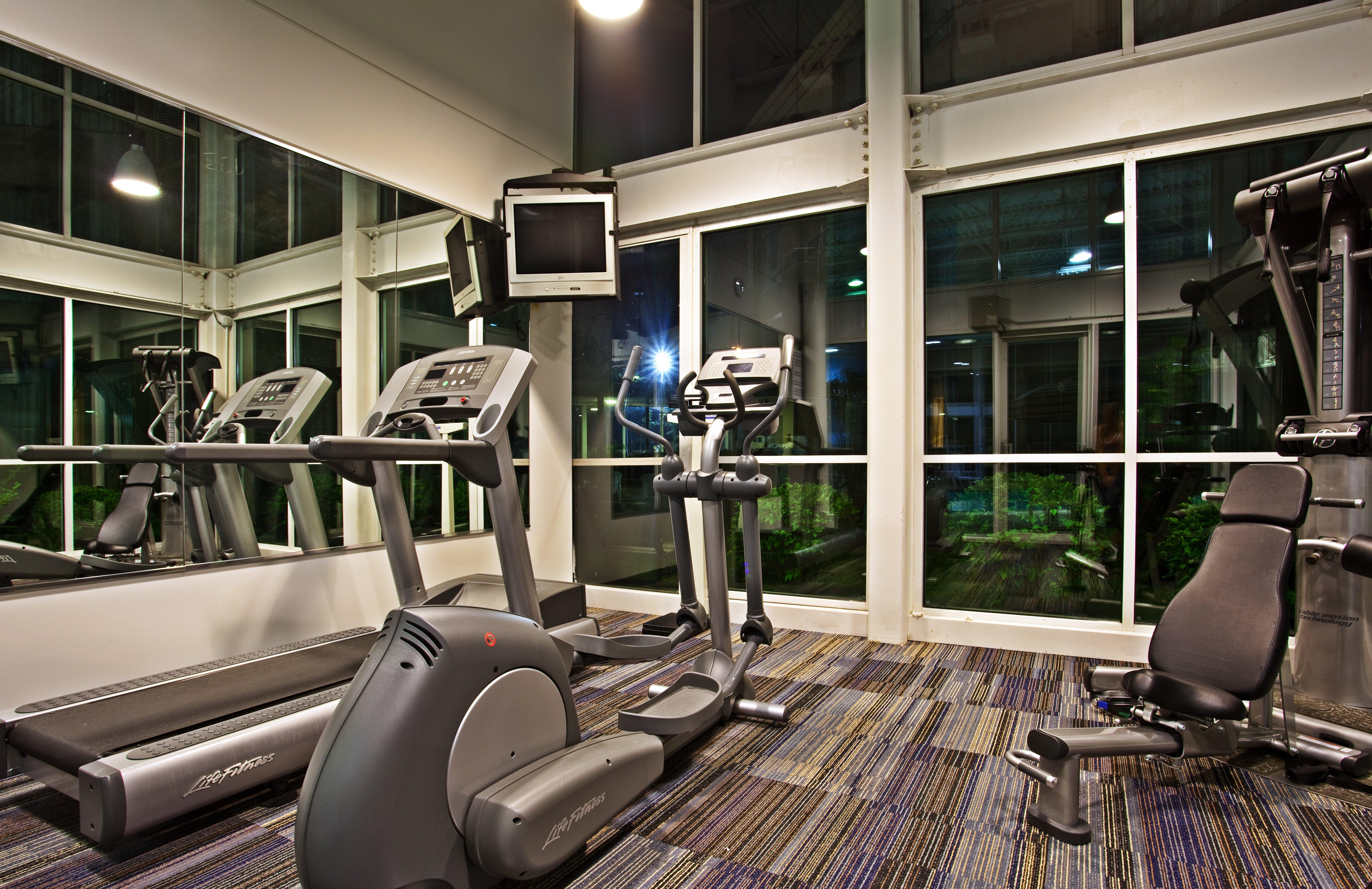 Holiday Inn Chicago - Elk Grove, An Ihg Hotel Elk Grove Village Εξωτερικό φωτογραφία