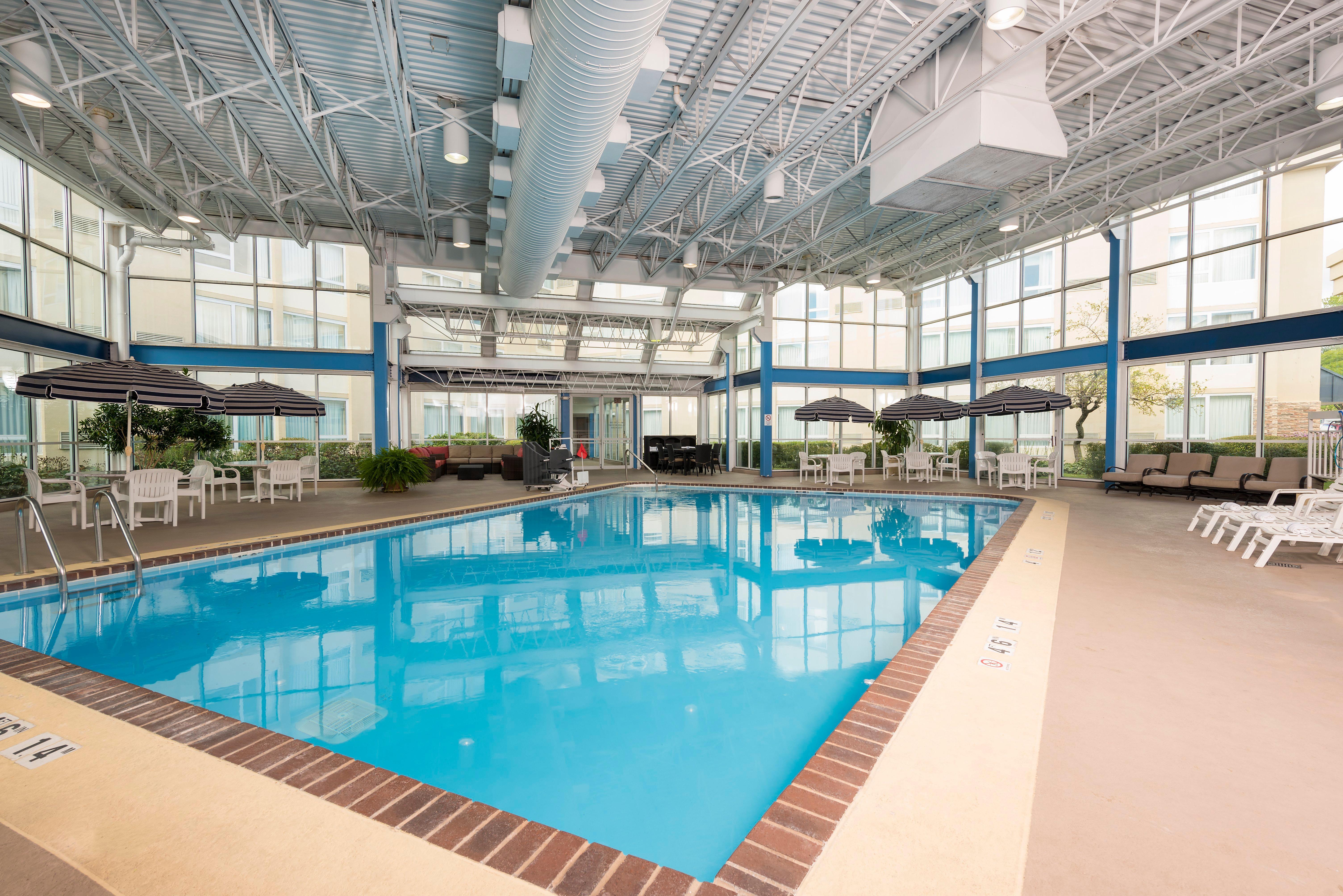 Holiday Inn Chicago - Elk Grove, An Ihg Hotel Elk Grove Village Εξωτερικό φωτογραφία